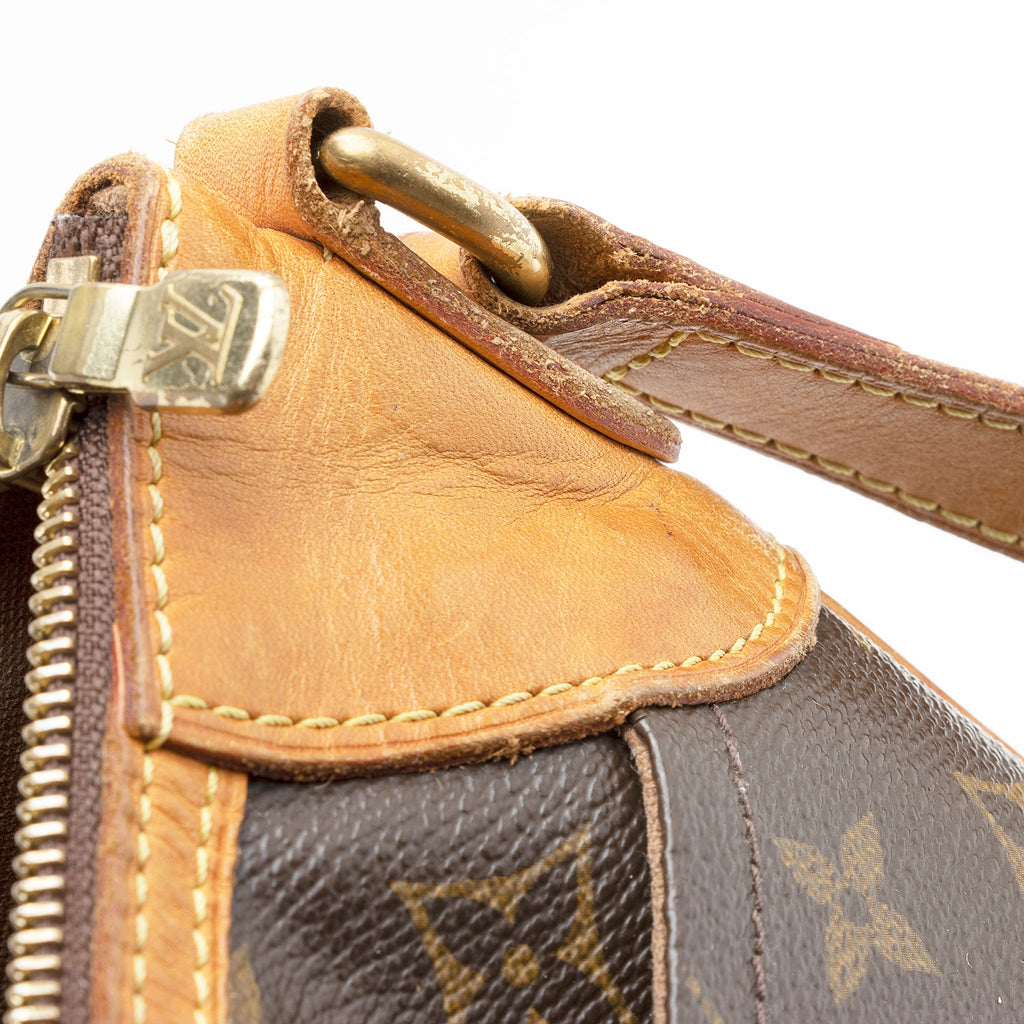 Louis Vuitton Monogram Canvas Odeon PM Shoulder Bag (SHF-22536)