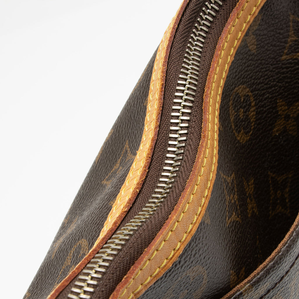 Louis Vuitton Monogram Canvas Odeon PM Shoulder Bag (SHF-dPlPYx)
