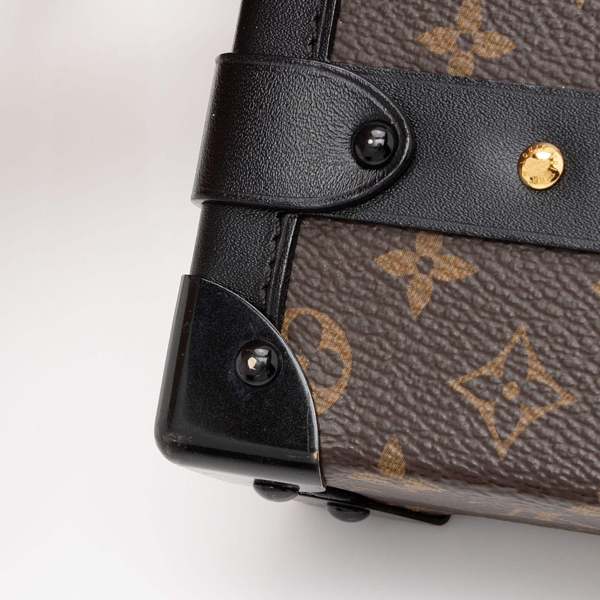 Louis Vuitton Monogram Canvas Petite Malle Bag (SHF-m9MtFU)