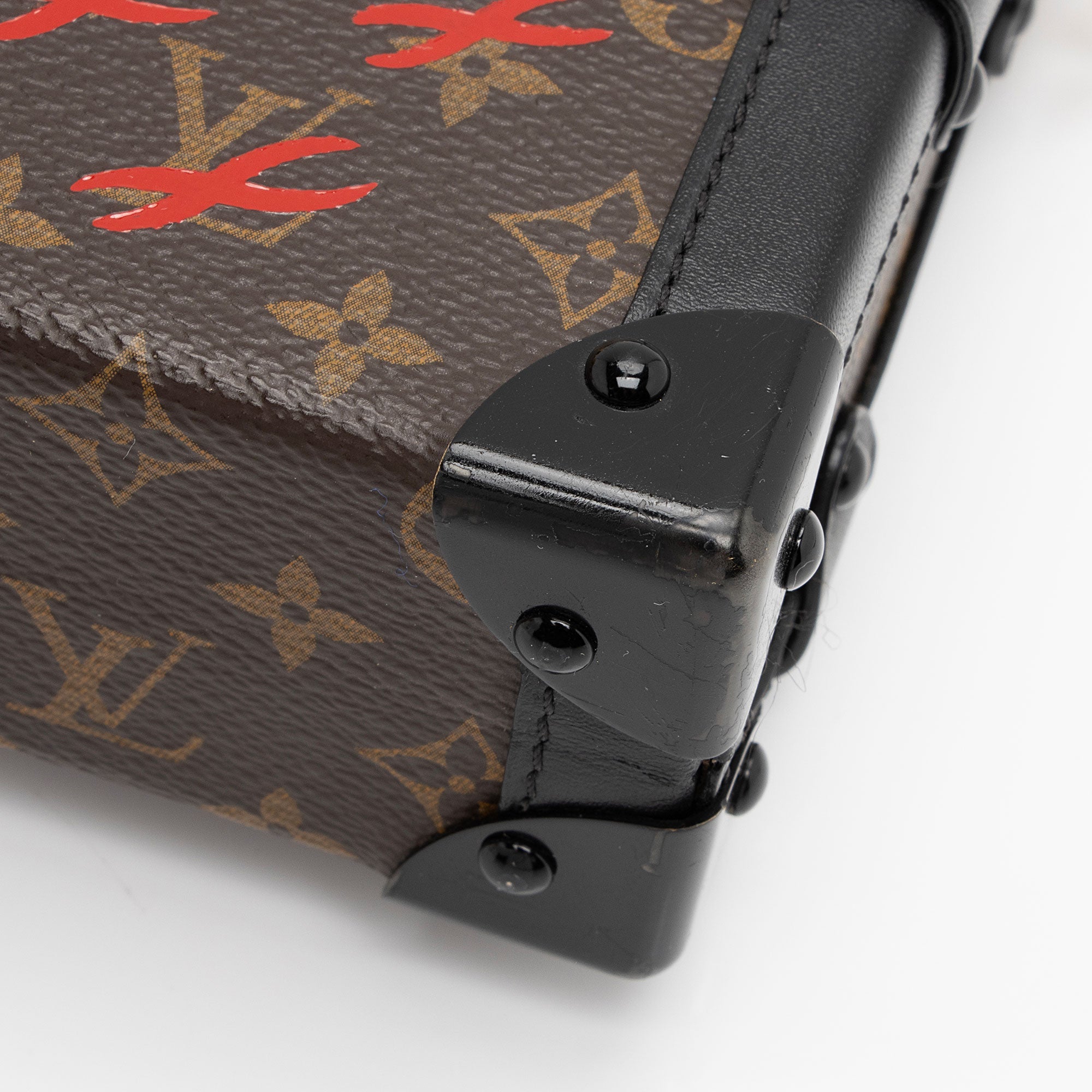 Louis Vuitton Monogram Canvas Petite Malle Bag (SHF-m9MtFU)