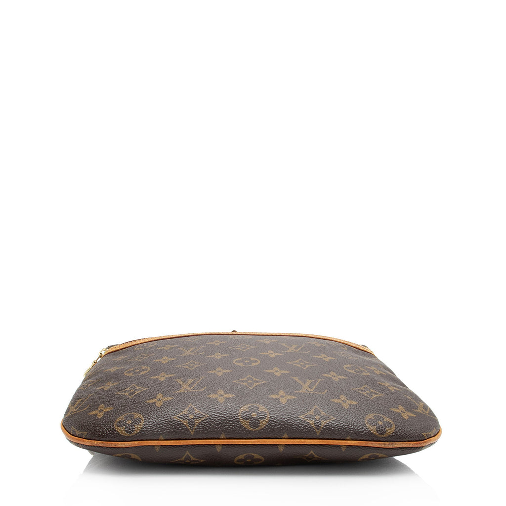 Louis Vuitton Monogram Canvas Pochette Bosphore Messenger Bag (SHF-GyD1MJ)