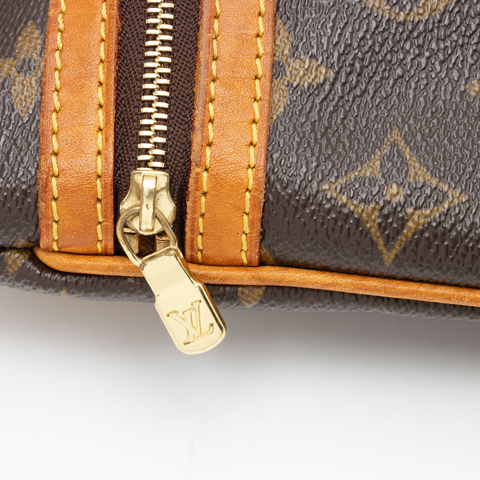 Louis Vuitton Monogram Canvas Pochette Bosphore Messenger Bag (SHF-GyD1MJ)