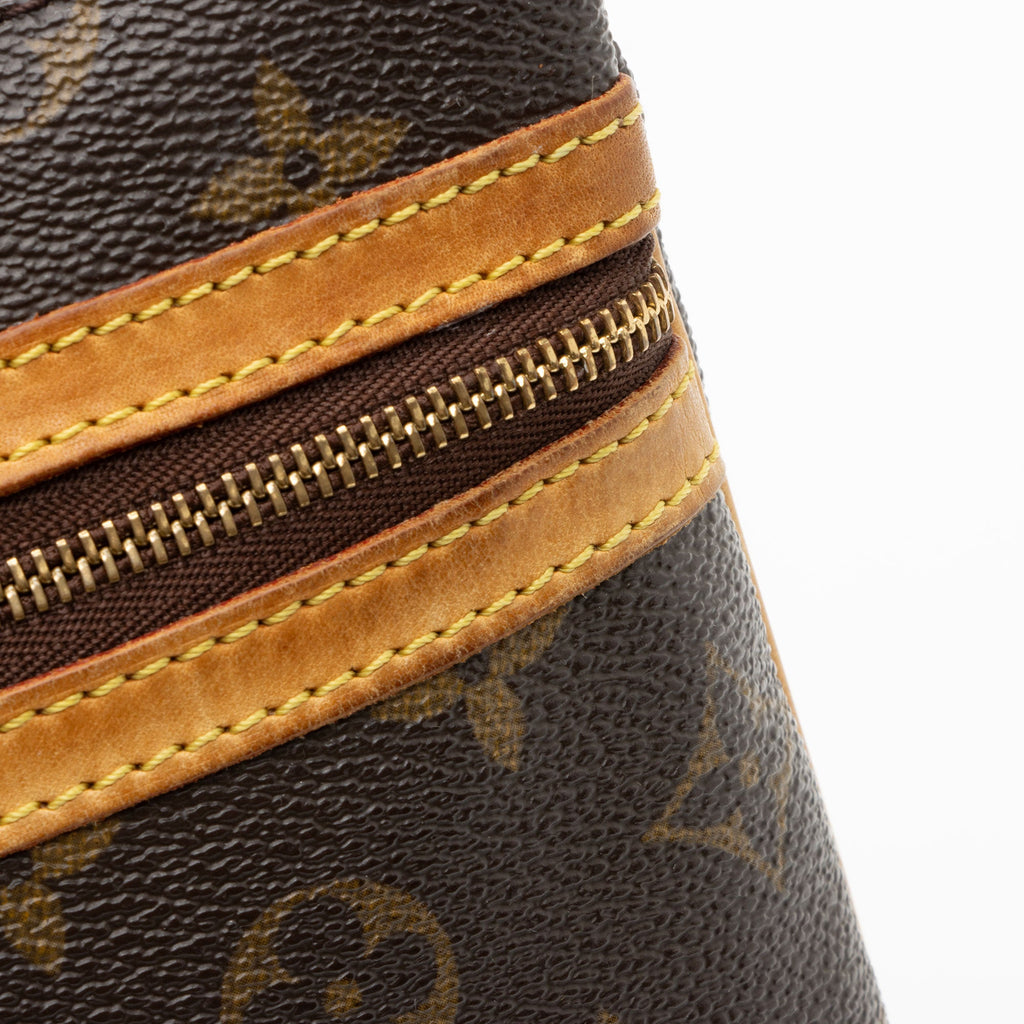 Louis Vuitton Monogram Canvas Pochette Bosphore Messenger (SHF-TsMZfs)