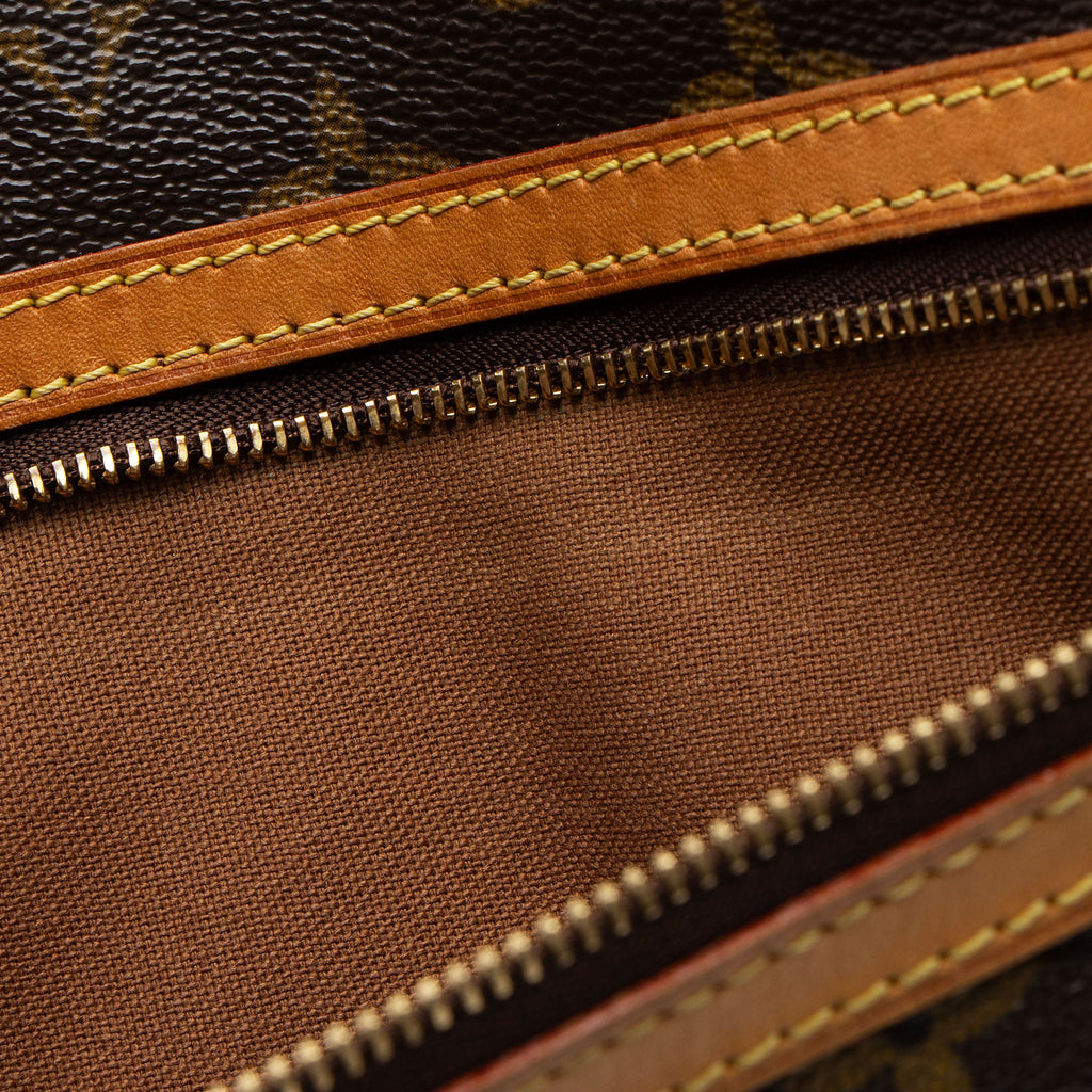 Louis Vuitton Monogram Canvas Pochette Bosphore Messenger (SHF-M14r03)