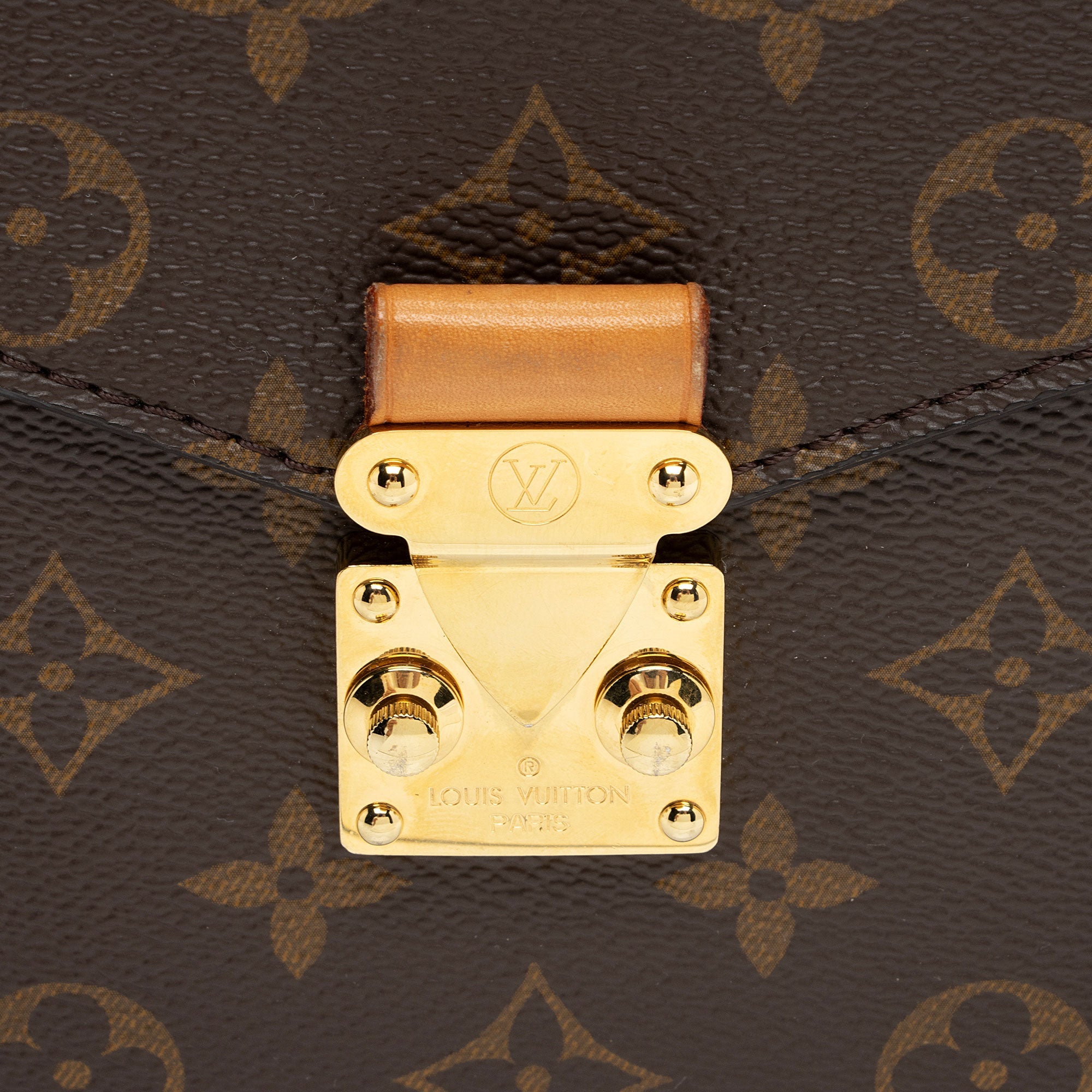 Louis Vuitton Monogram Canvas Pochette Metis Shoulder Bag (SHF-qI76Nd)