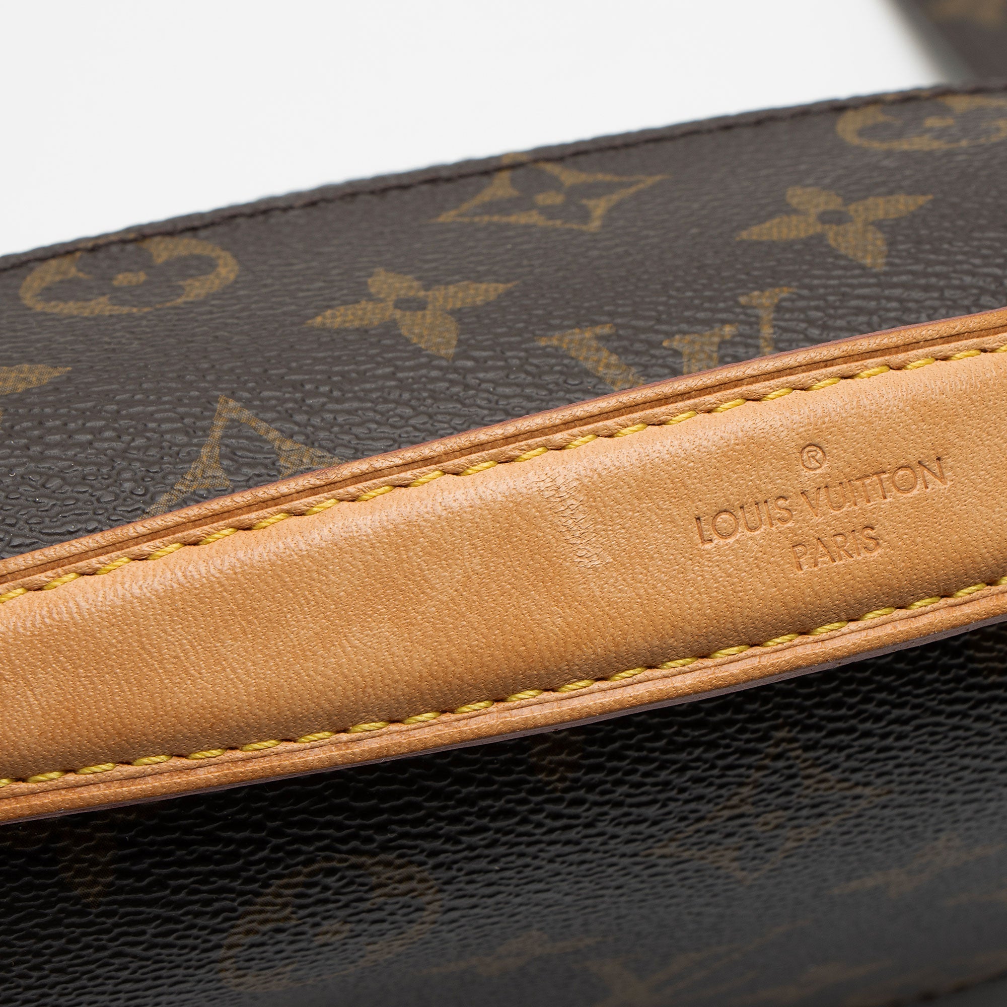 Louis Vuitton Monogram Canvas Pochette Metis Shoulder Bag