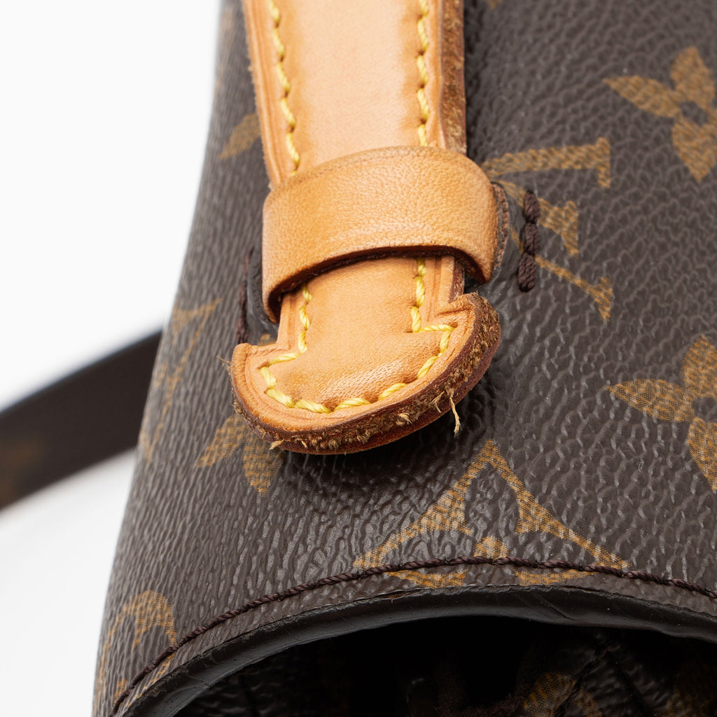 Louis Vuitton Monogram Canvas Pochette Metis Shoulder Bag