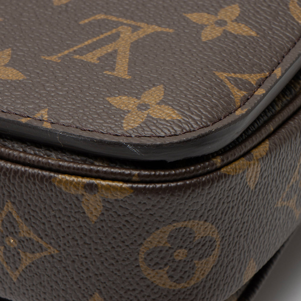 Louis Vuitton Monogram Canvas Pochette Metis Shoulder Bag