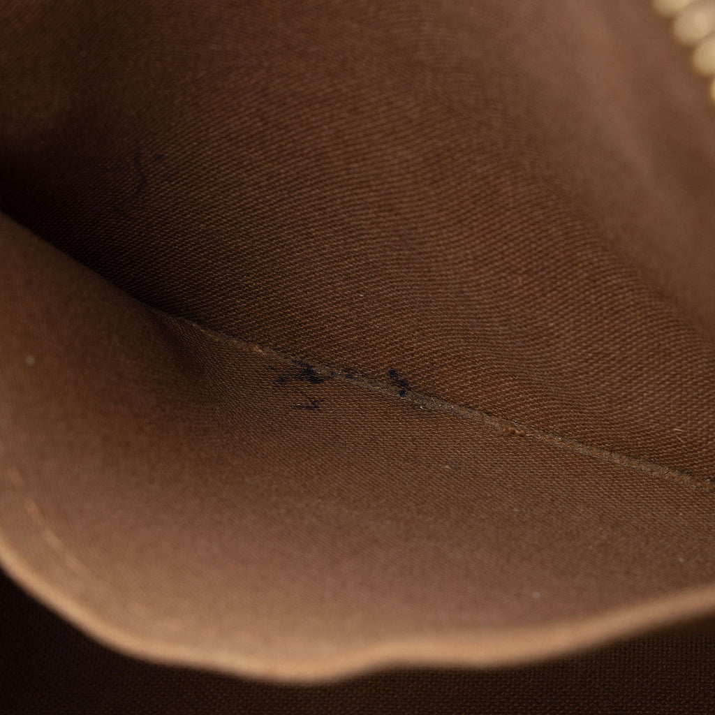 Louis Vuitton Monogram Canvas Popincourt Haute Shoulder Bag (SHF-9x0fN7)