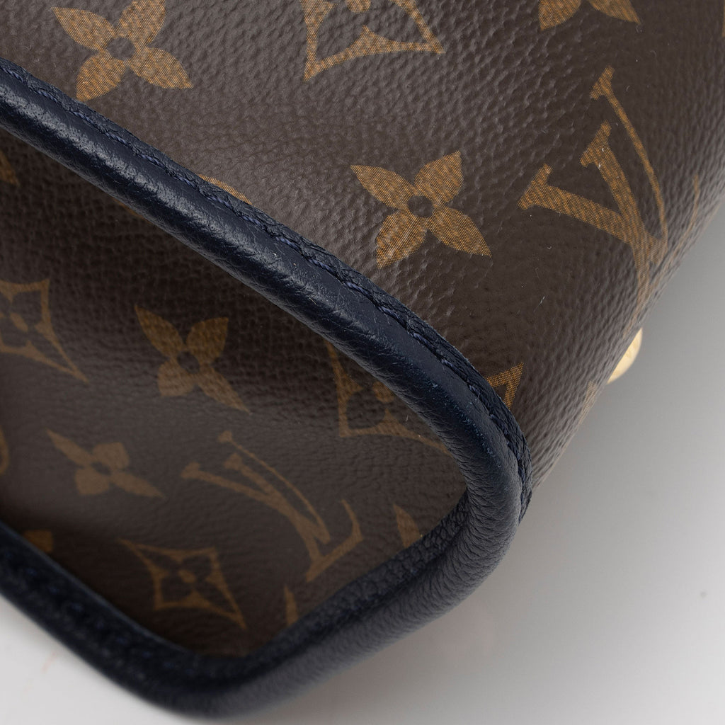 Louis Vuitton Monogram Canvas Popincourt PM Satchel (SHF-6yLLGx)