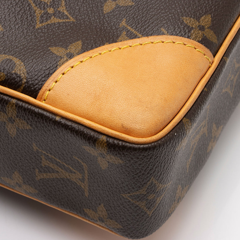Louis Vuitton Monogram Canvas Porte Documents Voyage Bag (SHF-ajQncv)
