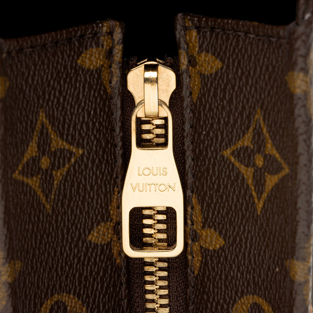 Louis Vuitton Monogram Canvas Raspail MM Tote (SHF-BP8UI3)