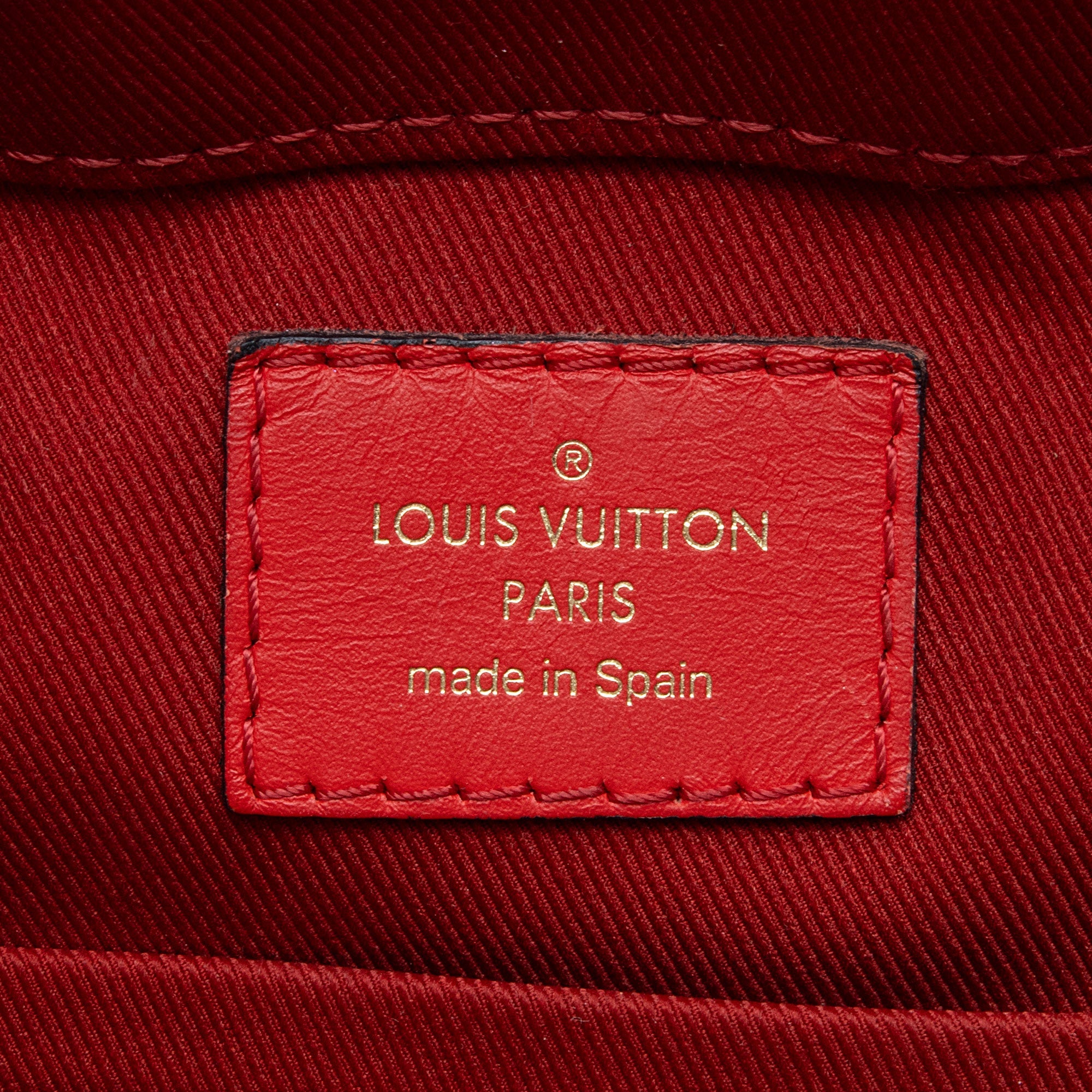 Louis Vuitton Monogram Canvas Saintonge Shoulder Bag (SHF-ocuBDh)