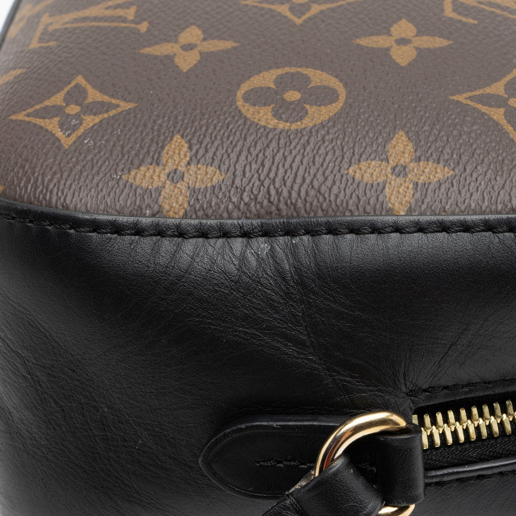 Louis Vuitton Monogram Canvas Saintonge Shoulder Bag (SHF-ETFrLO)
