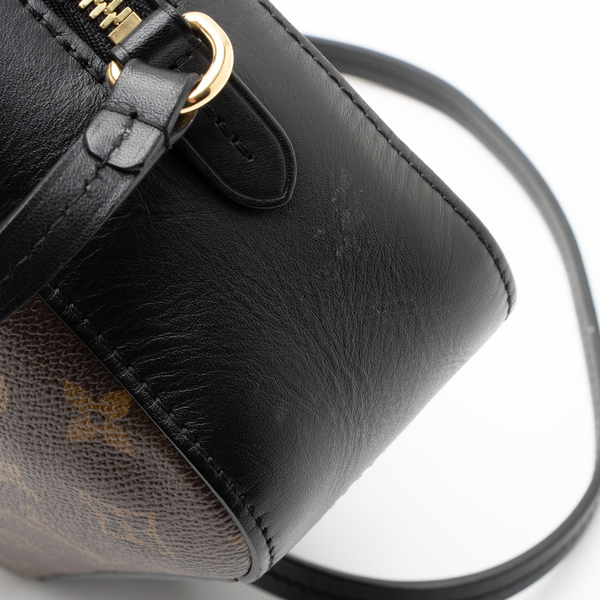 Louis Vuitton Monogram Canvas Saintonge Shoulder Bag (SHF-N8bW4b)