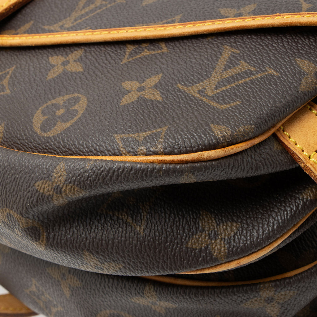 Louis Vuitton Monogram Canvas Saumur 30 Messenger