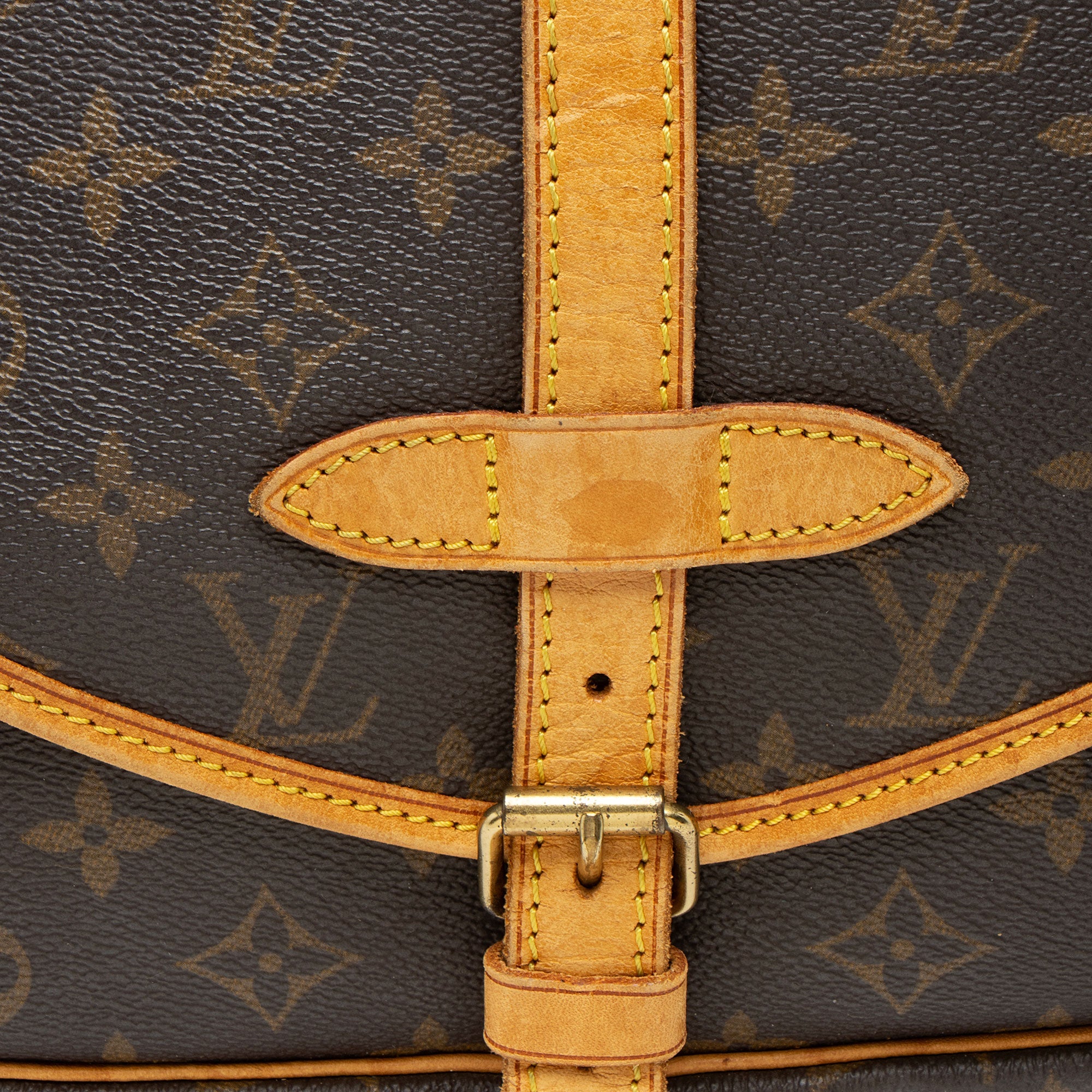 Louis Vuitton Monogram Canvas Saumur 30 Messenger