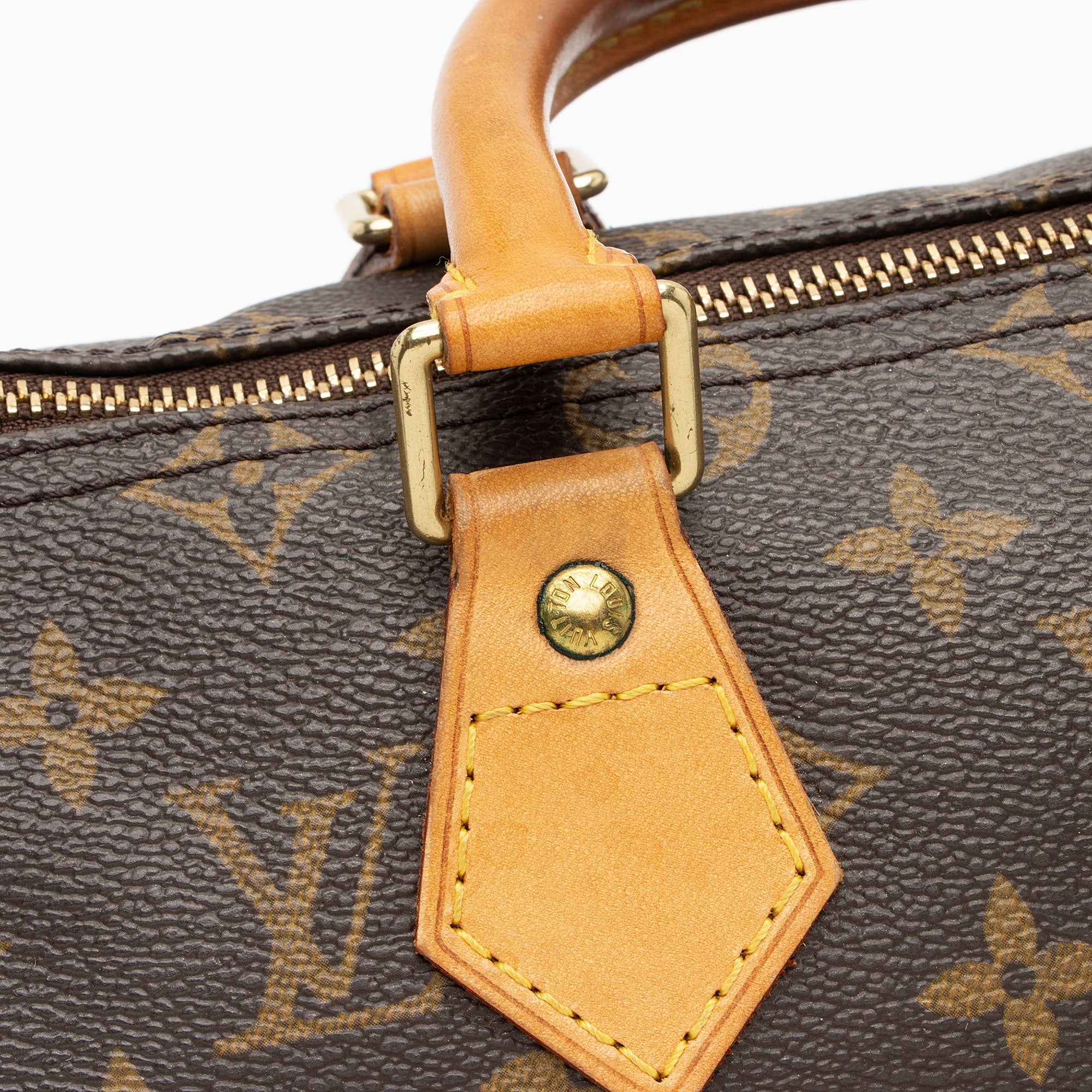 Louis Vuitton Monogram Canvas Speedy 25 Satchel (SHF-1NUxF3)