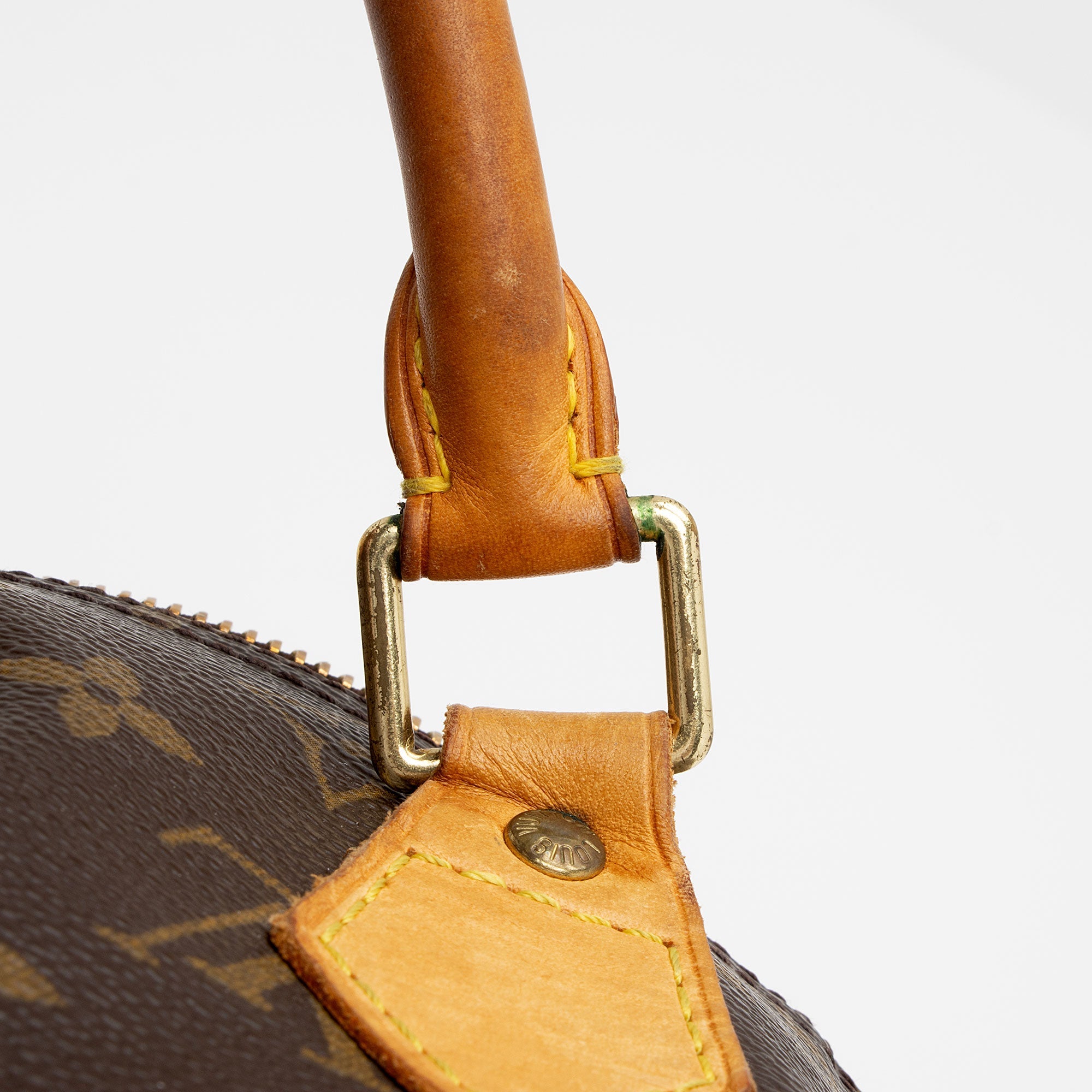 Louis Vuitton Monogram Canvas Speedy 30 Satchel (SHF-o8aWZx)