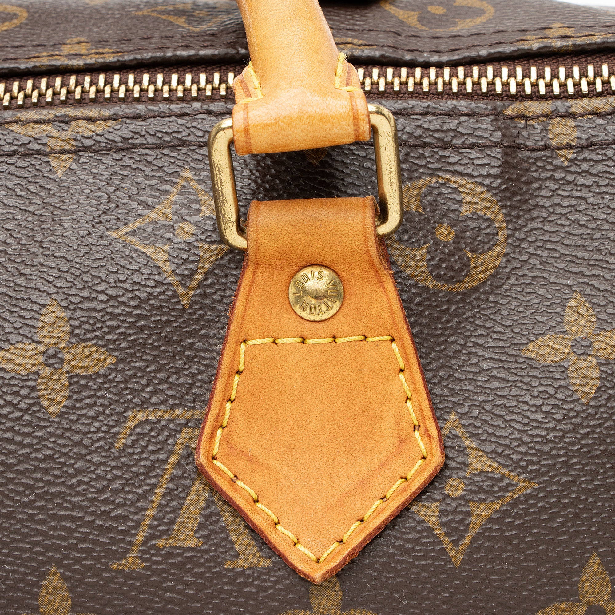 Louis Vuitton Monogram Canvas Speedy 30 Satchel (SHF-xGja6B)