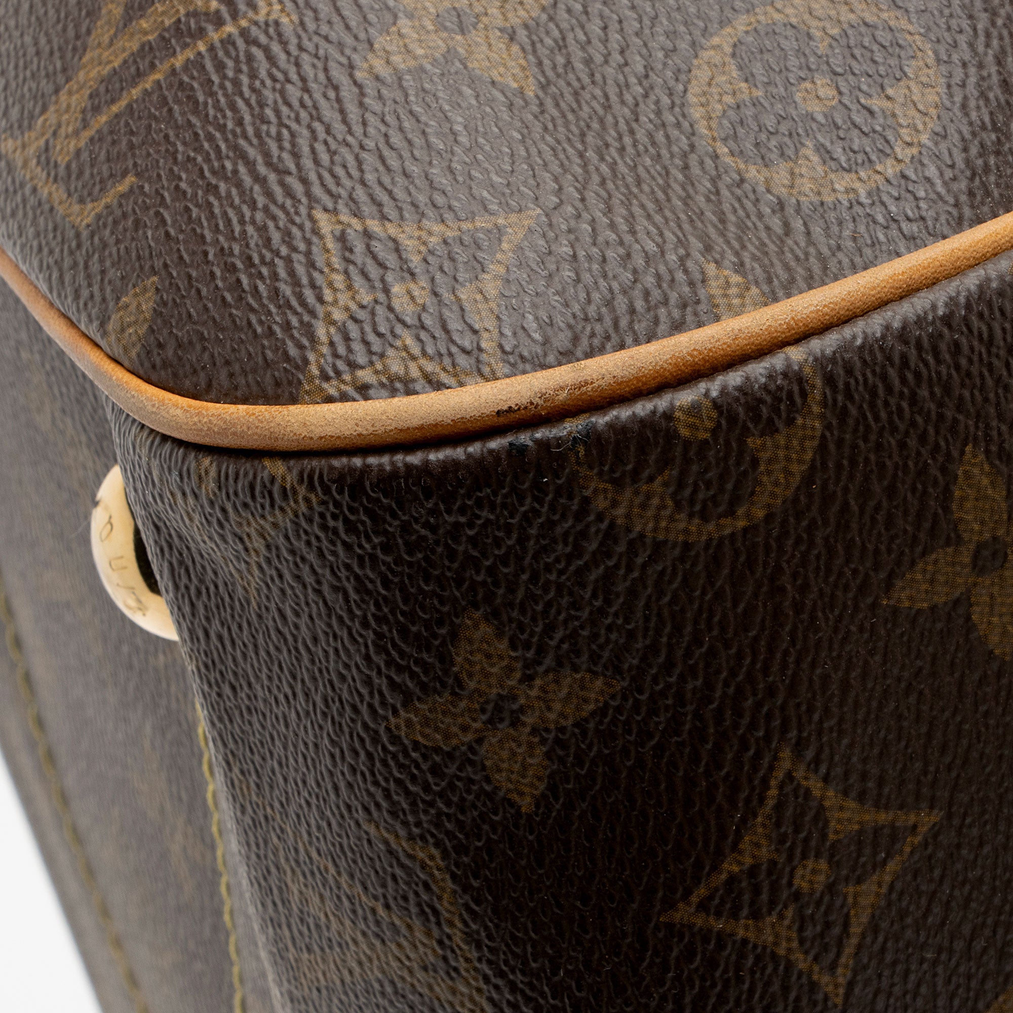 Louis Vuitton Monogram Canvas Tivoli GM Satchel (SHF-IHunkM)
