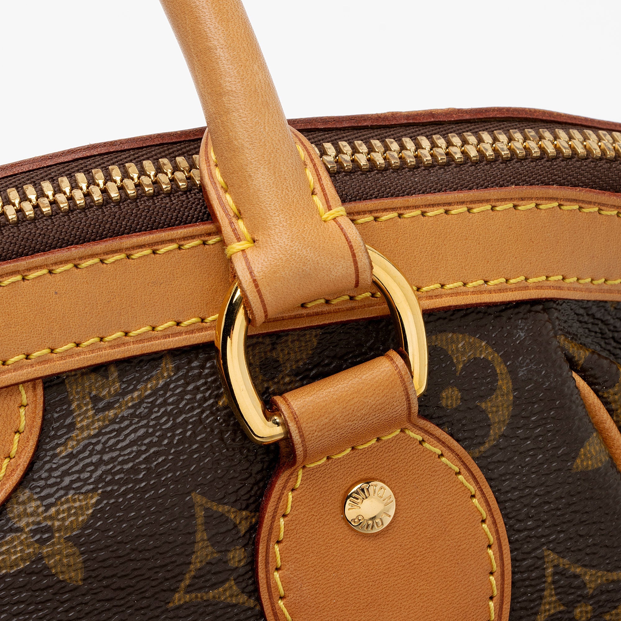 Louis Vuitton Monogram Canvas Tivoli PM Satchel (SHF-Q9Eq98)