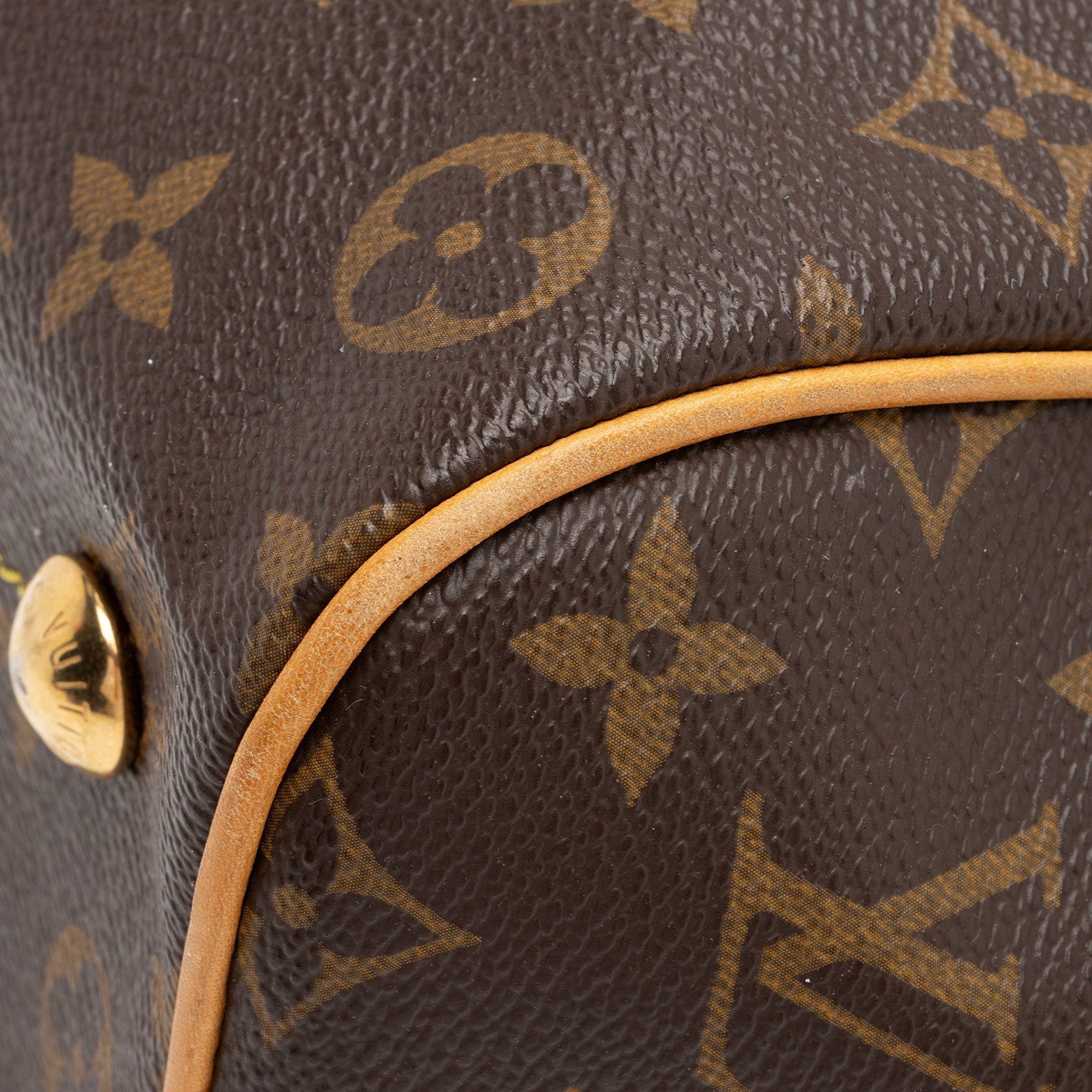 Louis Vuitton Monogram Canvas Tivoli PM Satchel (SHF-1oaaCK)