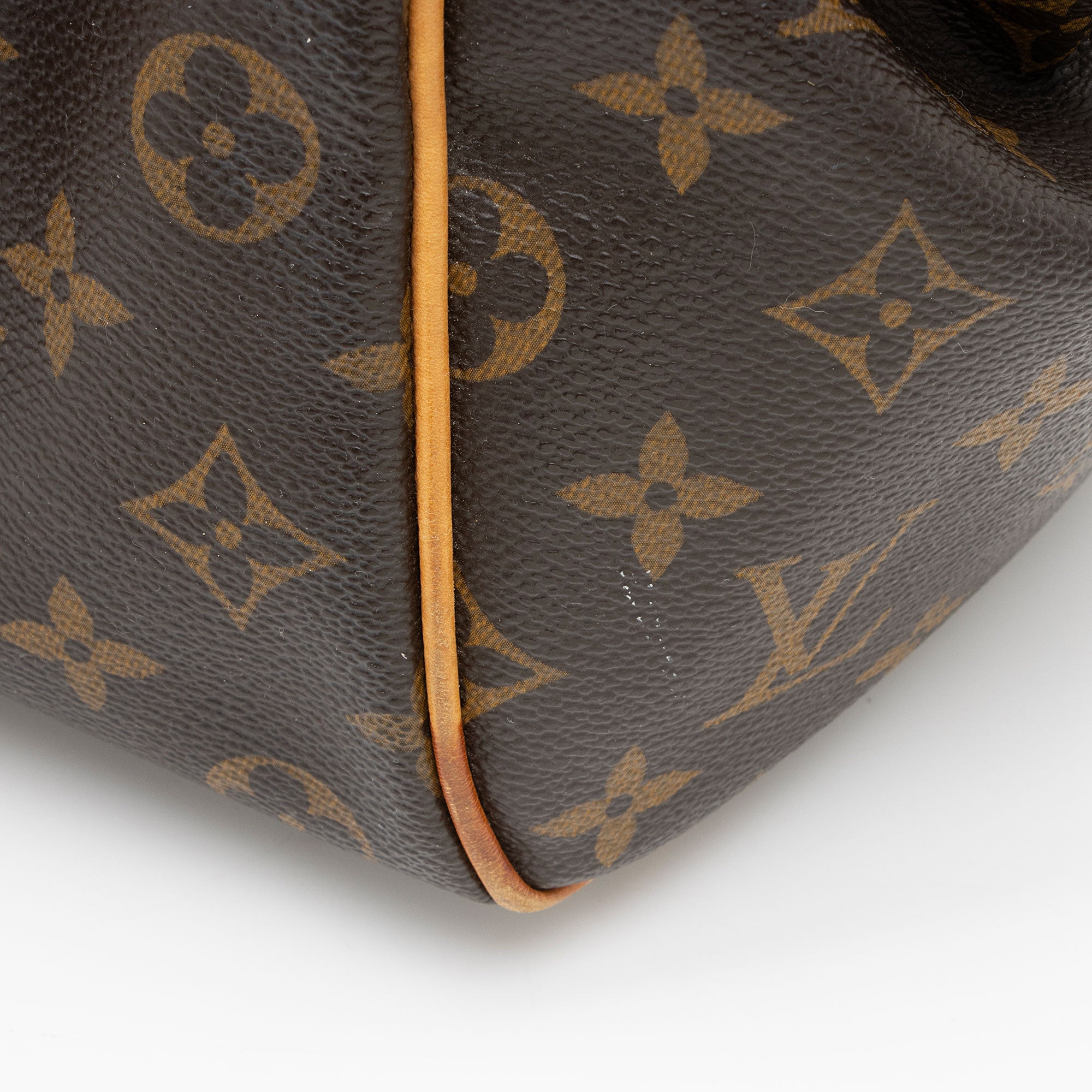 Louis Vuitton Monogram Canvas Tivoli PM Satchel (SHF-hNBpAm)