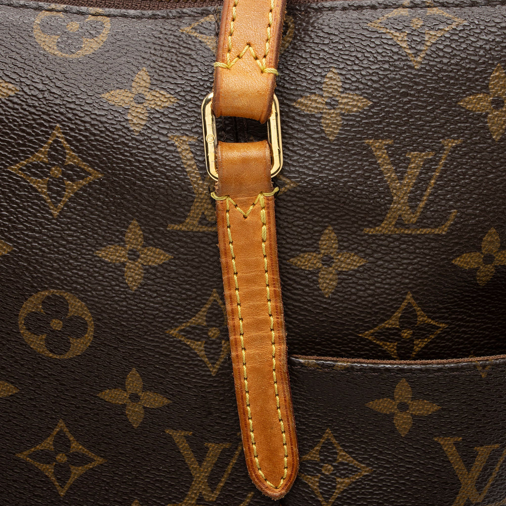 Louis Vuitton Monogram Canvas Totally MM Tote (SHF-LGduxF)