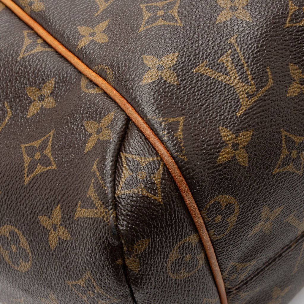 Louis Vuitton Monogram Canvas Totally MM Tote (SHF-LGduxF)