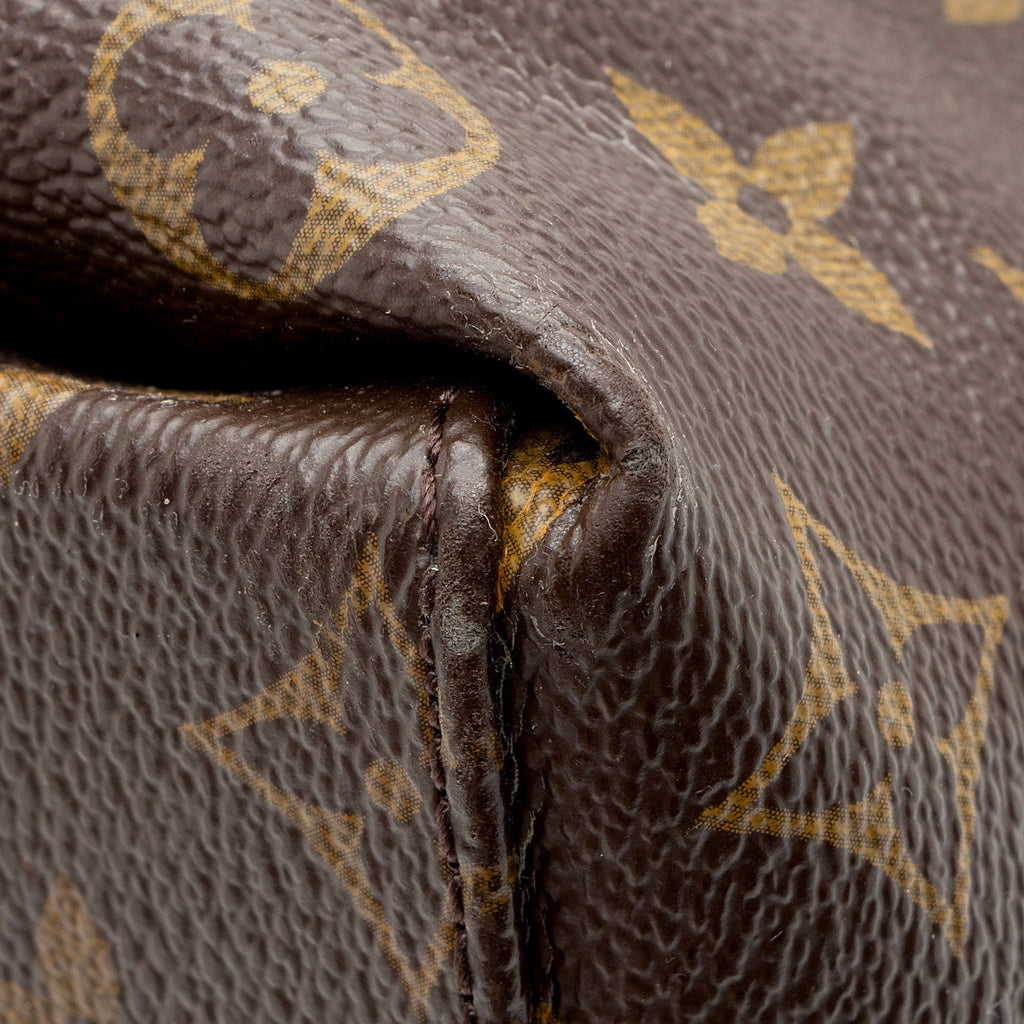 Louis Vuitton Monogram Canvas Tuileries Besace Shoulder Bag