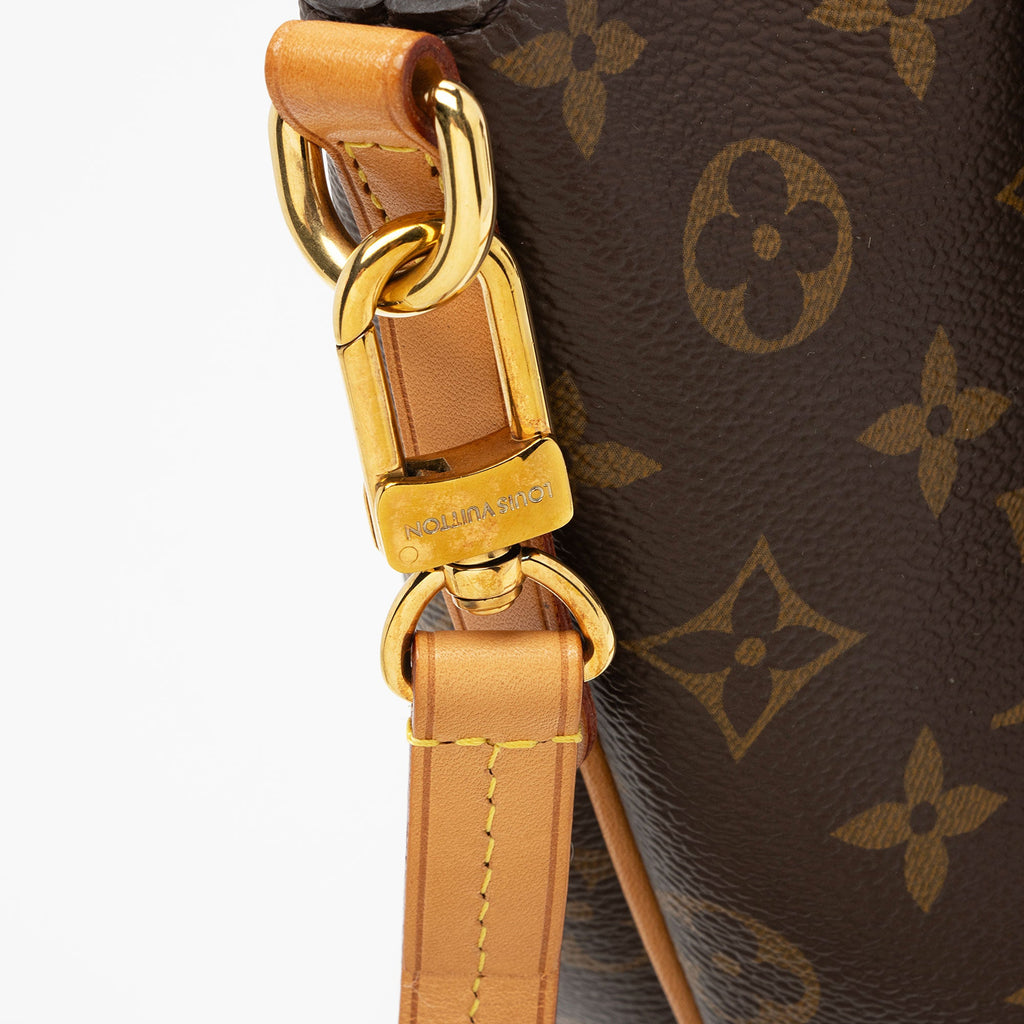 Louis Vuitton Monogram Canvas Turenne PM Satchel (SHF-vmkjV0)