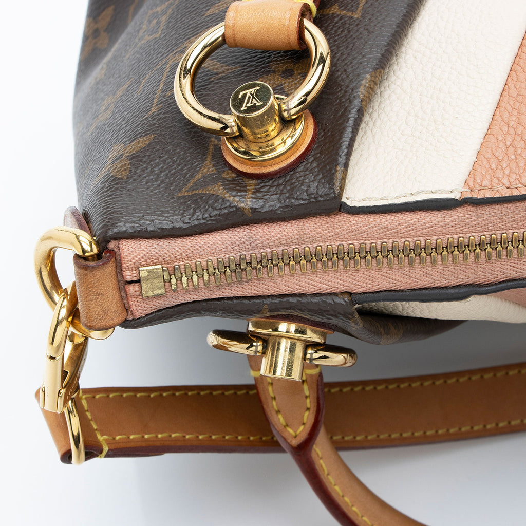 Louis Vuitton Monogram Canvas V Tote BB
