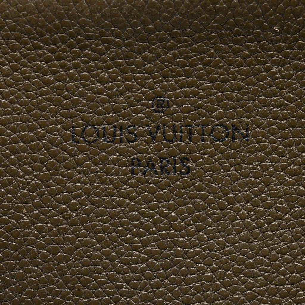 Louis Vuitton Monogram Canvas V Tote MM