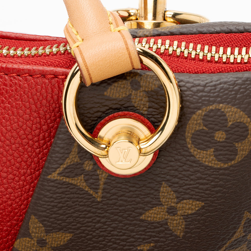 Louis Vuitton Monogram Canvas V Tote MM