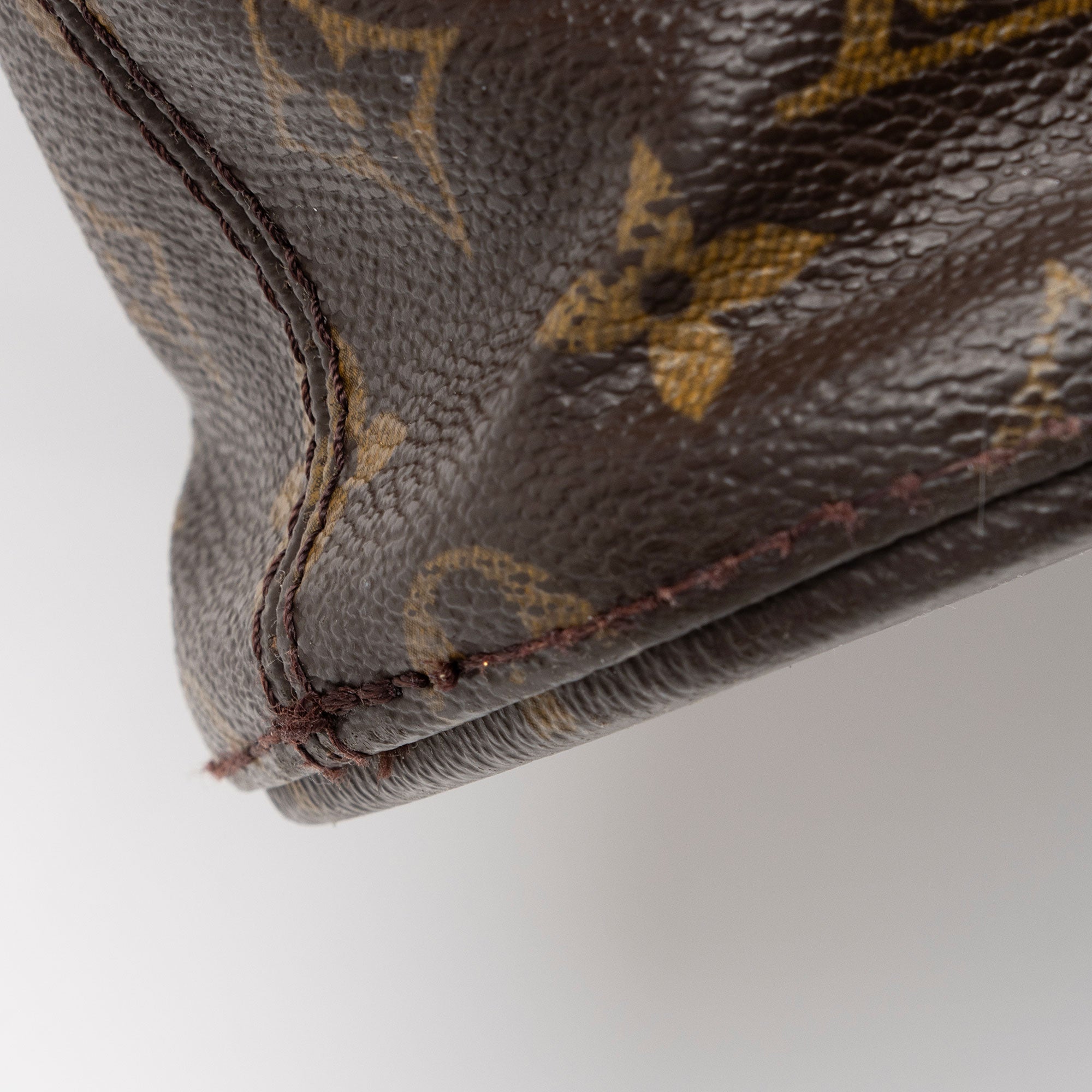 Louis Vuitton Monogram Canvas Vavin GM Tote (SHF-fl5tGD)