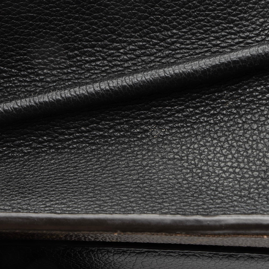 Louis Vuitton Monogram Canvas Victoire Chain Bag (SHF-DHg3ip)