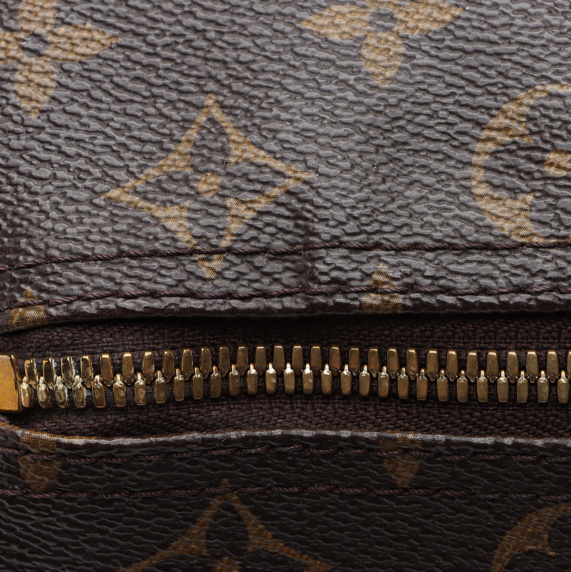 Louis Vuitton Monogram Canvas World Tour Speedy Bandouliere 30 Satchel (SHF-BIQxNQ)