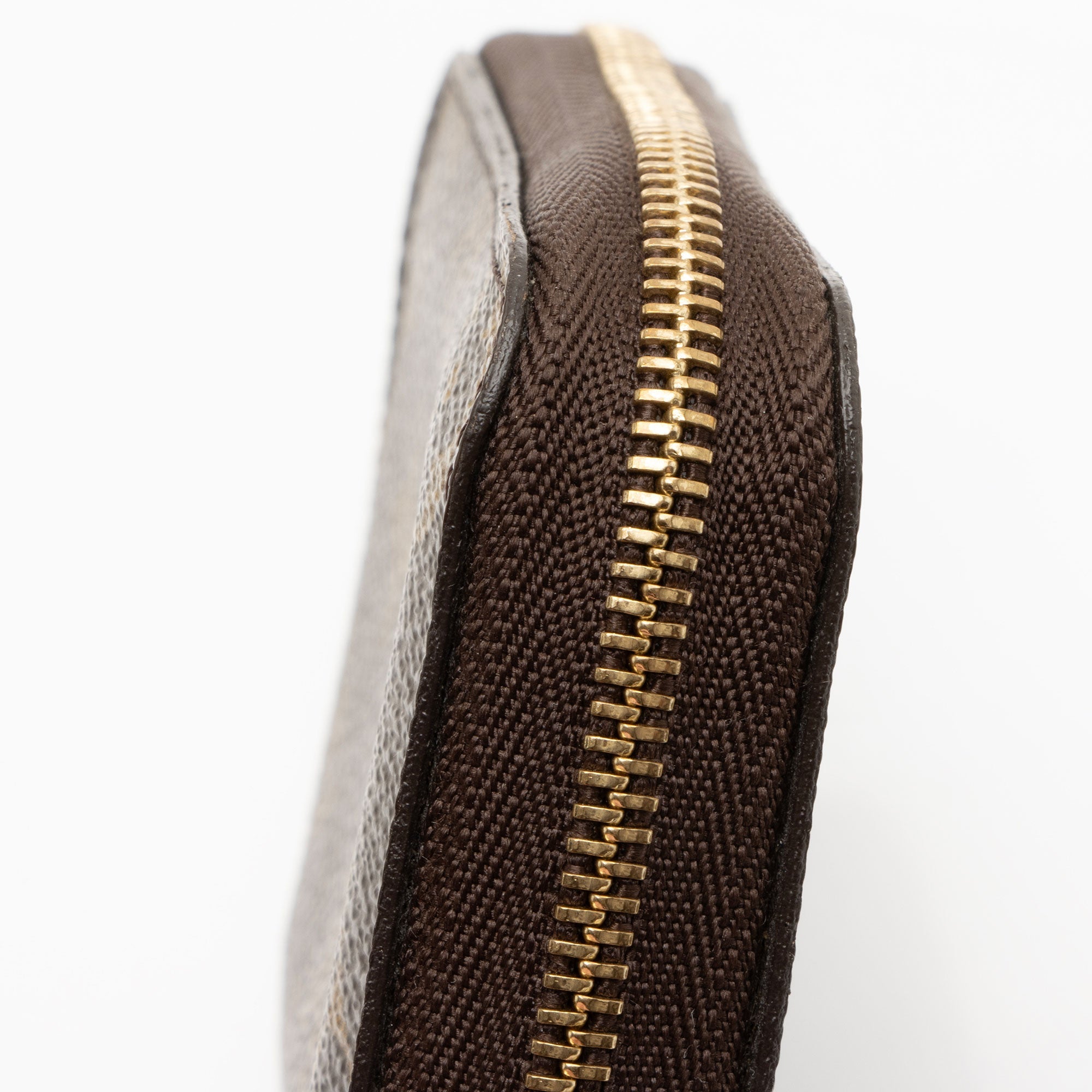 Louis Vuitton Monogram Canvas Zippy Coin Wallet