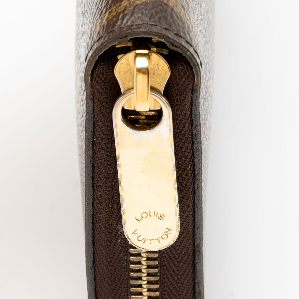 Louis Vuitton Monogram Canvas Zippy Wallet