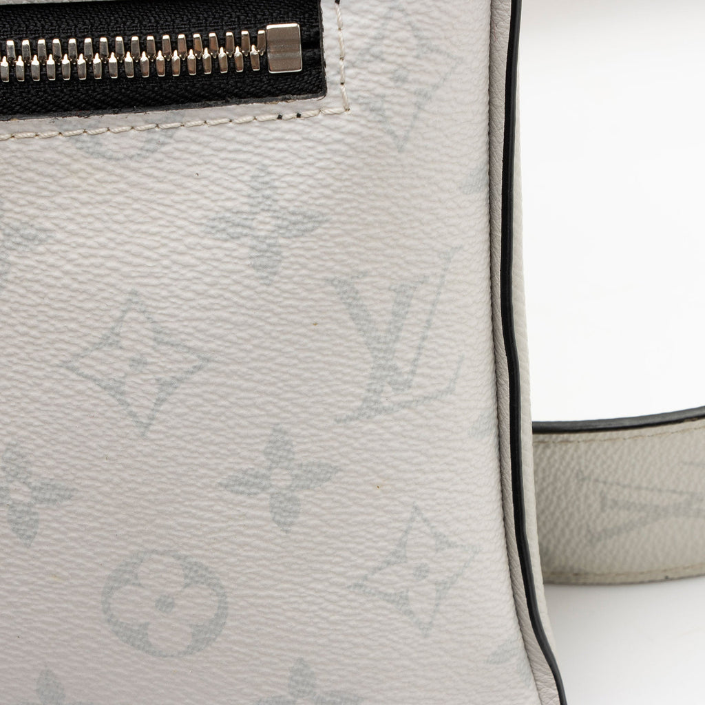 Louis Vuitton Monogram Chalk Taiga Leather Outdoor Flap Messenger