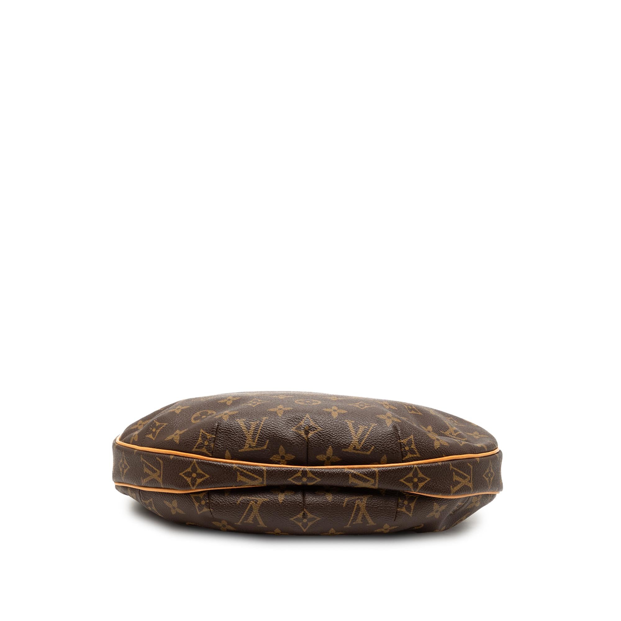 Louis Vuitton Monogram Croissant MM