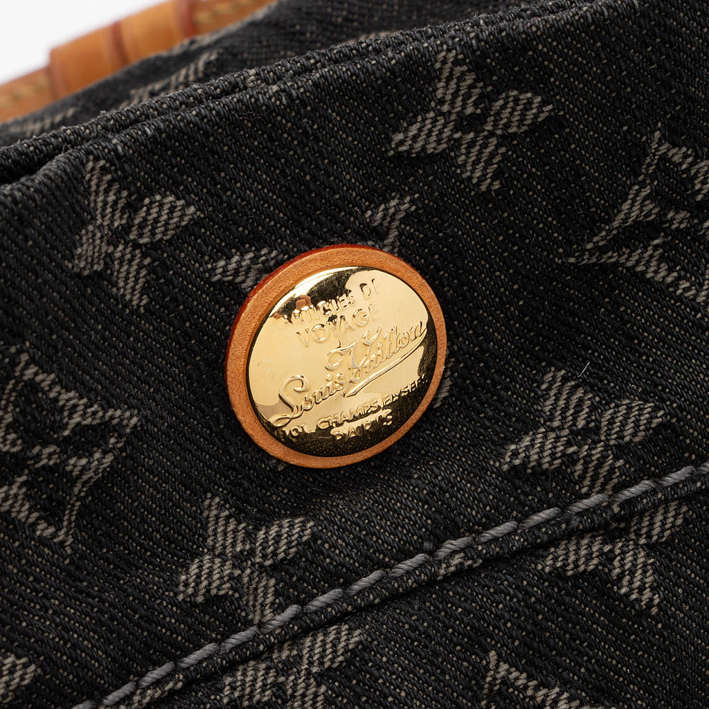Louis Vuitton Monogram Denim Daily PM Hobo (SHF-6YXLAz)