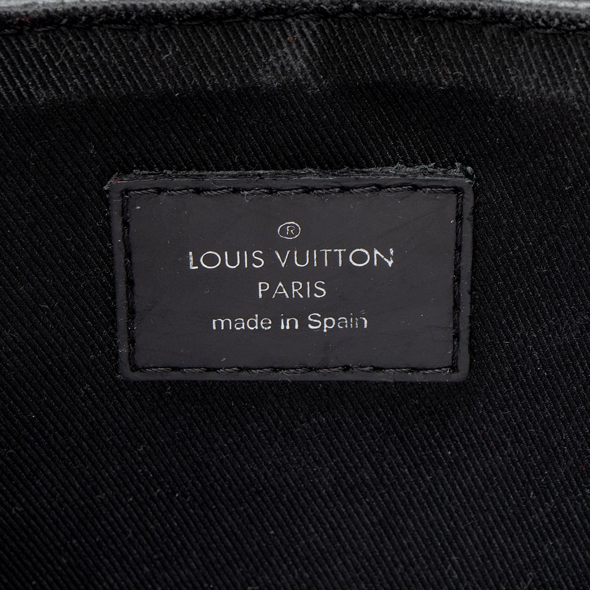 Louis Vuitton Monogram Eclipse District PM Messenger
