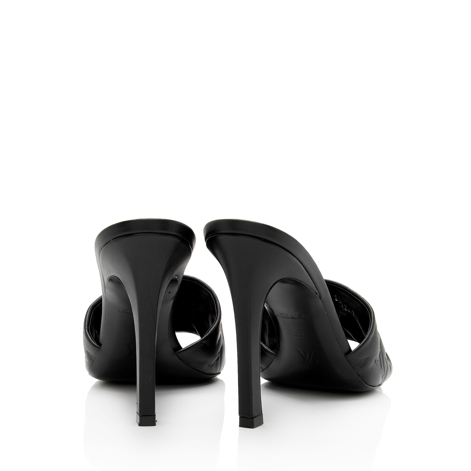 Louis Vuitton Monogram Embossed Lambskin Revival Mules - Size 10 / 40 (SHF-QCnRQZ)