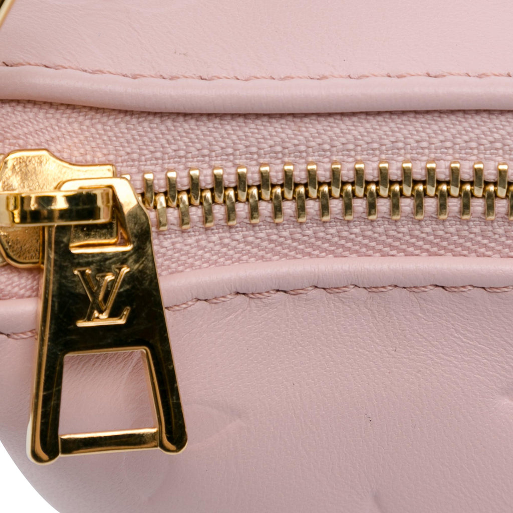 Louis Vuitton Monogram Embossed Puffy Lambskin Coussin PM (SHG-WEpuPS)