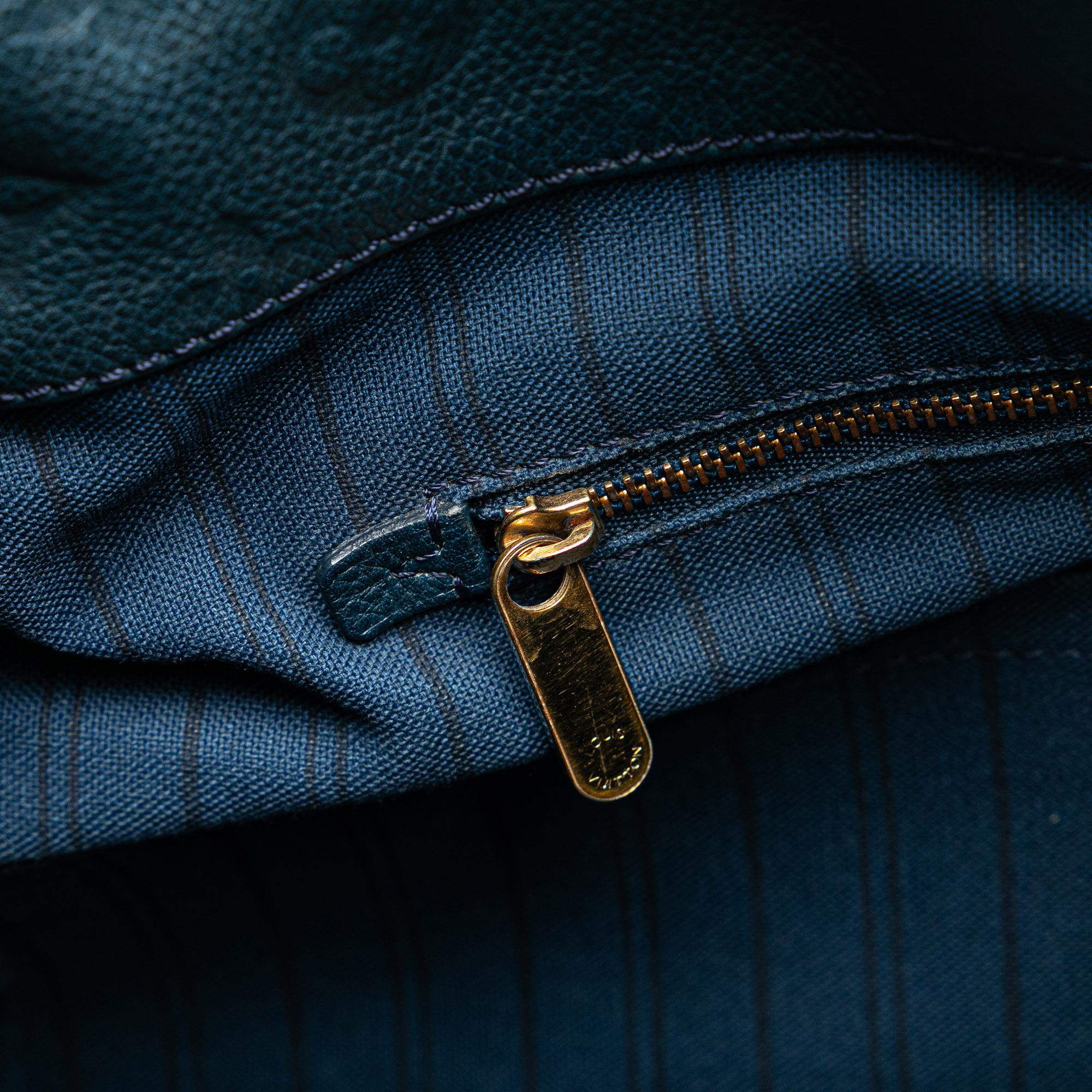 Louis Vuitton Monogram Empreinte Artsy MM