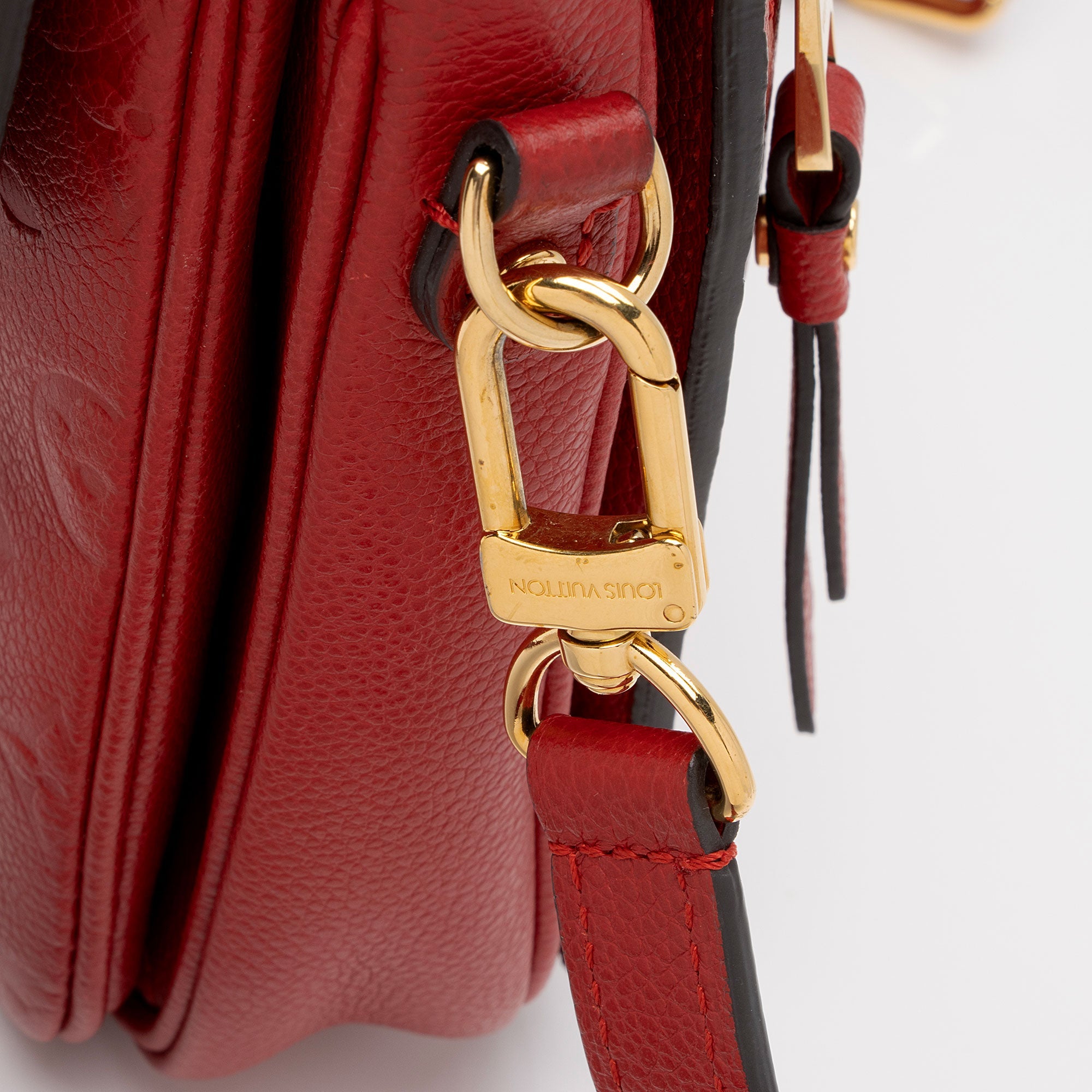 Louis Vuitton Monogram Empreinte Pochette Metis Shoulder Bag (SHF-R7cGr3)