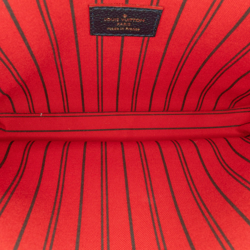 Louis Vuitton Monogram Empreinte Pochette Metis (SHG-cs9mYV)