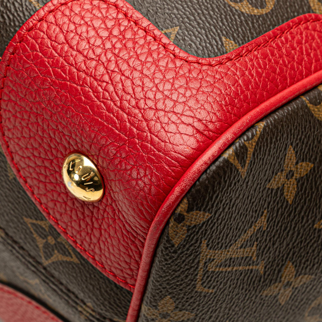 Louis Vuitton Monogram Estrela MM